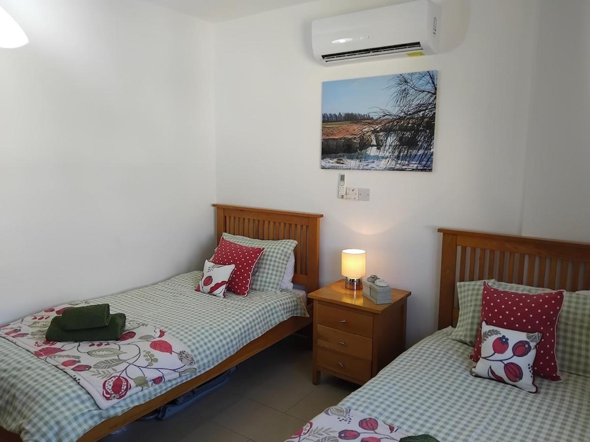22C Christina Hilltop Apartments - Housity