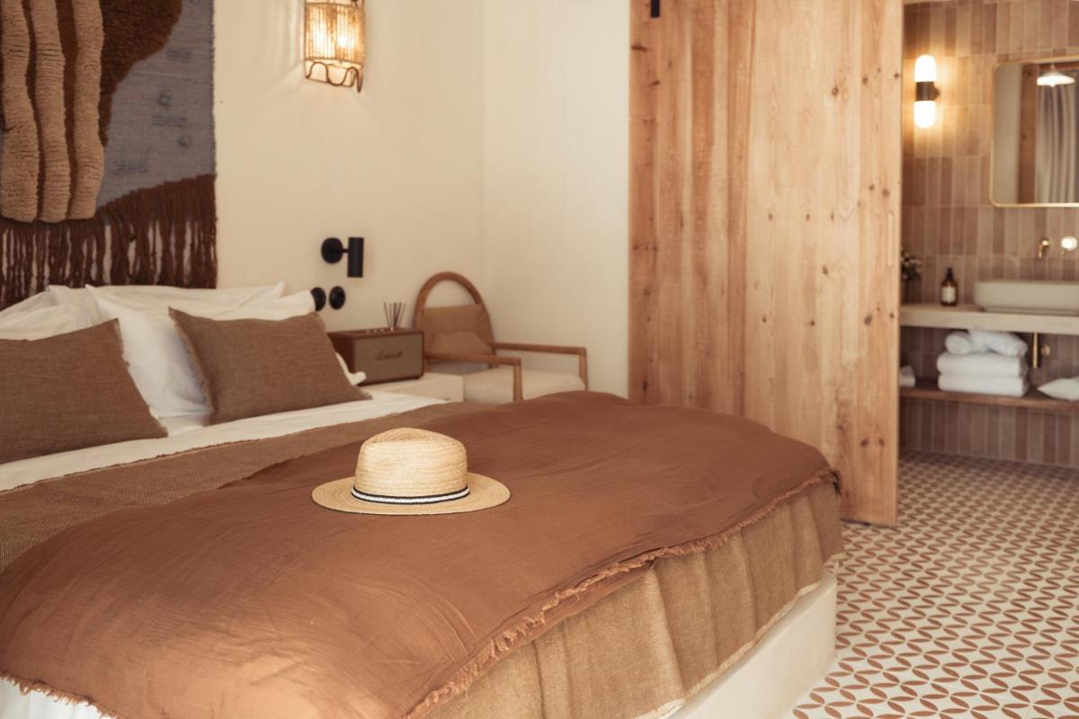 Cama o camas de una habitación en Nomad Hotel & Spa Altea