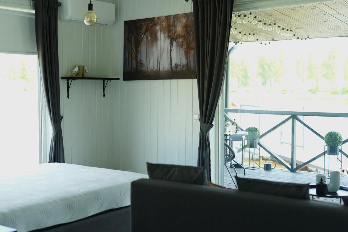 DeerHouse - Housity