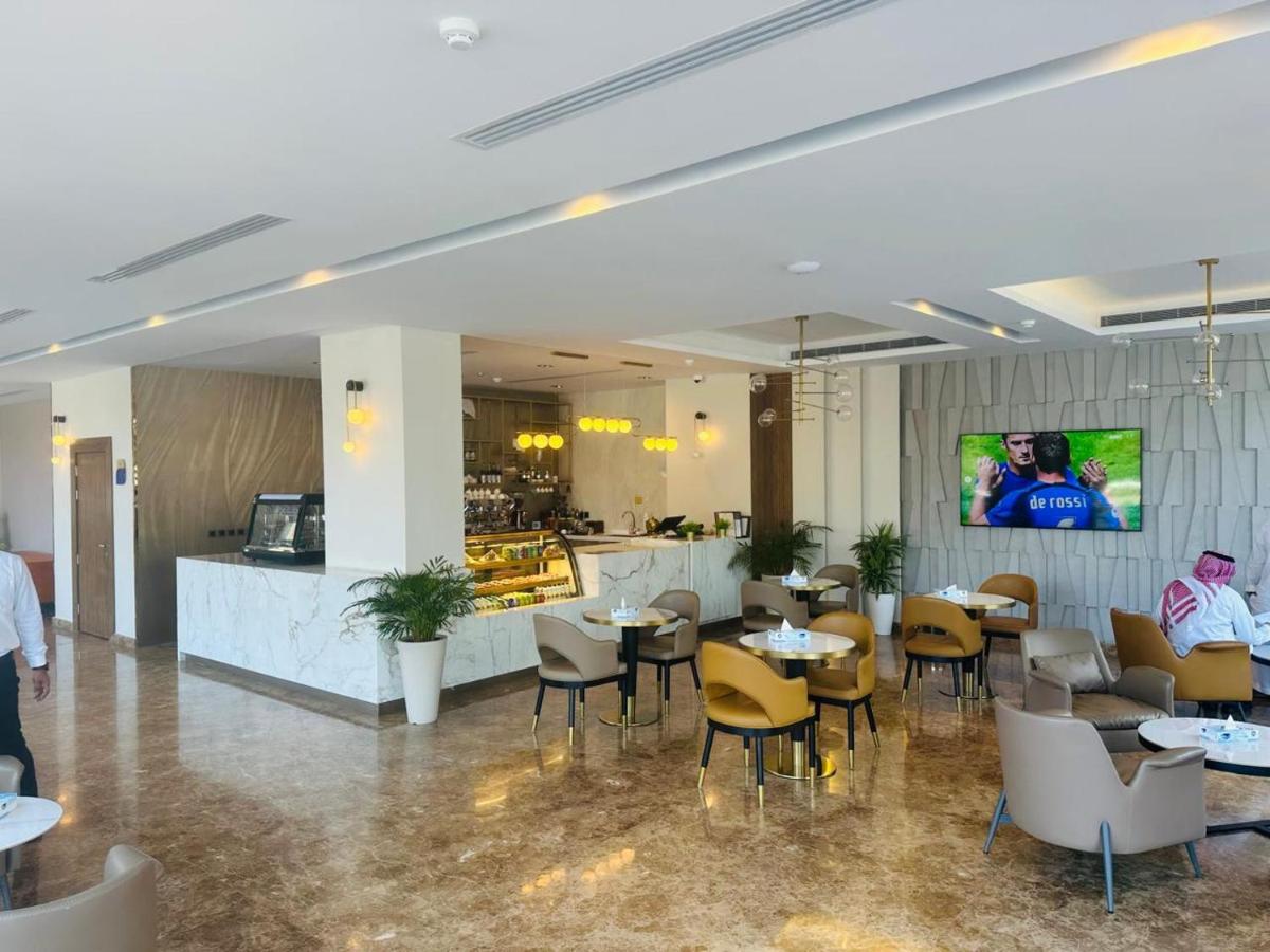 Al Ertiqaa Hotel - Housity