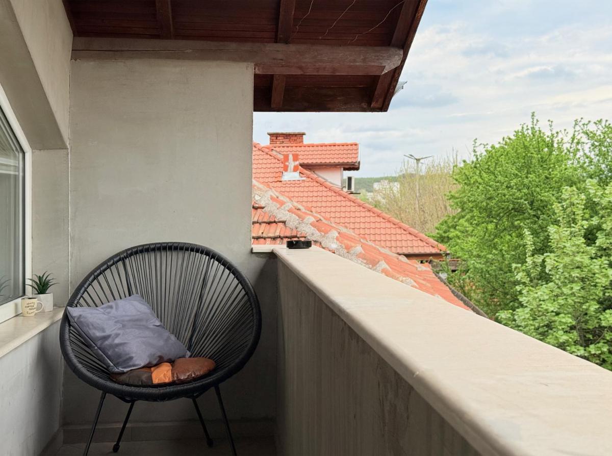 Corner house apartment - Housity