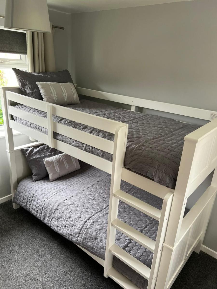 Beautiful 2 Bedroom house in Broughton Astley - Housity