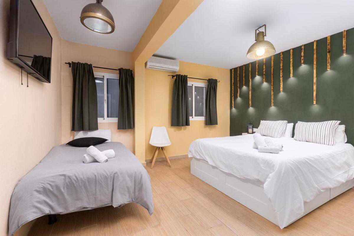 Chabela's Hostel - Housity