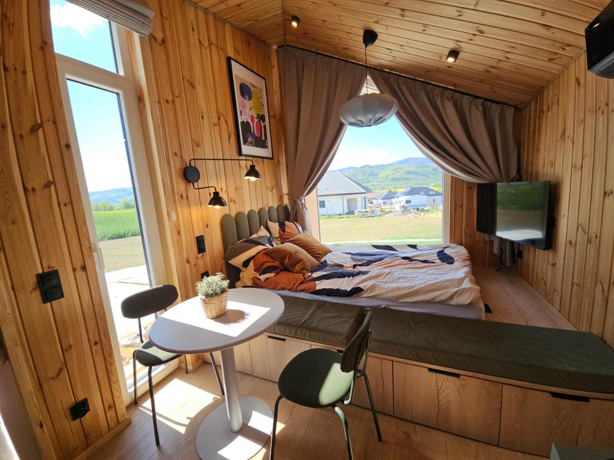 AleWidok - domek na wynajem z widokiem na Góry Sowie - Housity