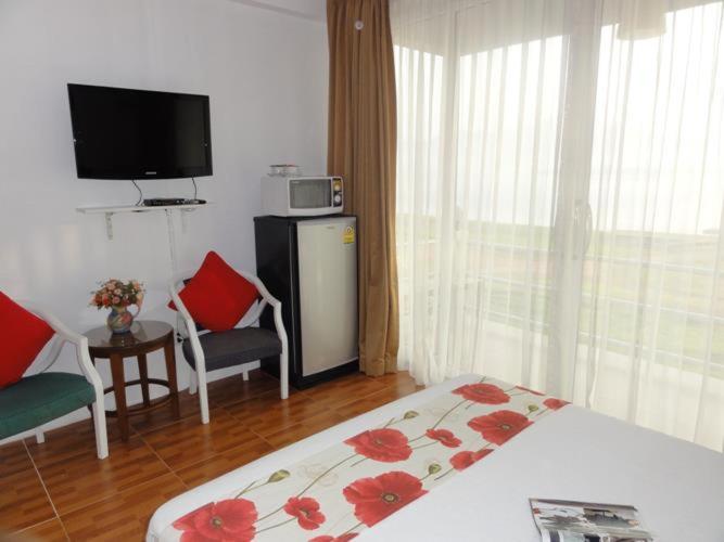 Chomdao Baan Manisa - Housity