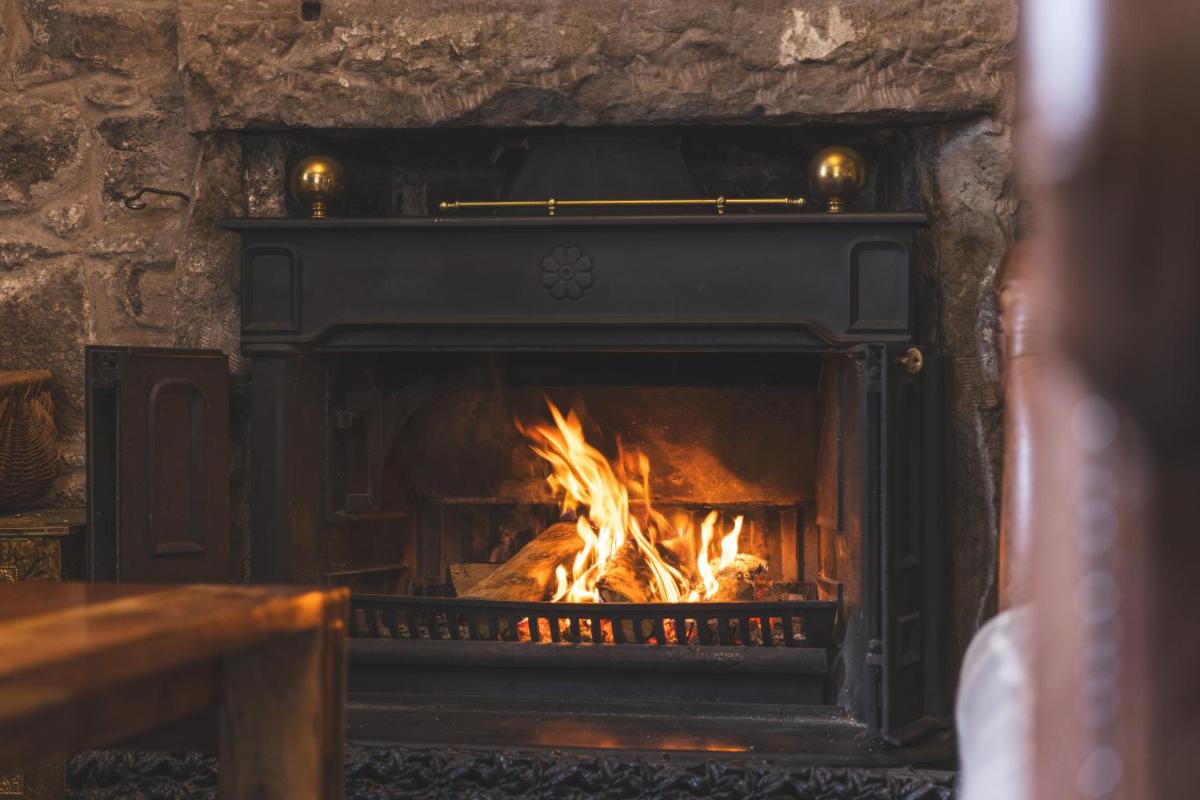 The Famous Bein Inn Hotel - Housity