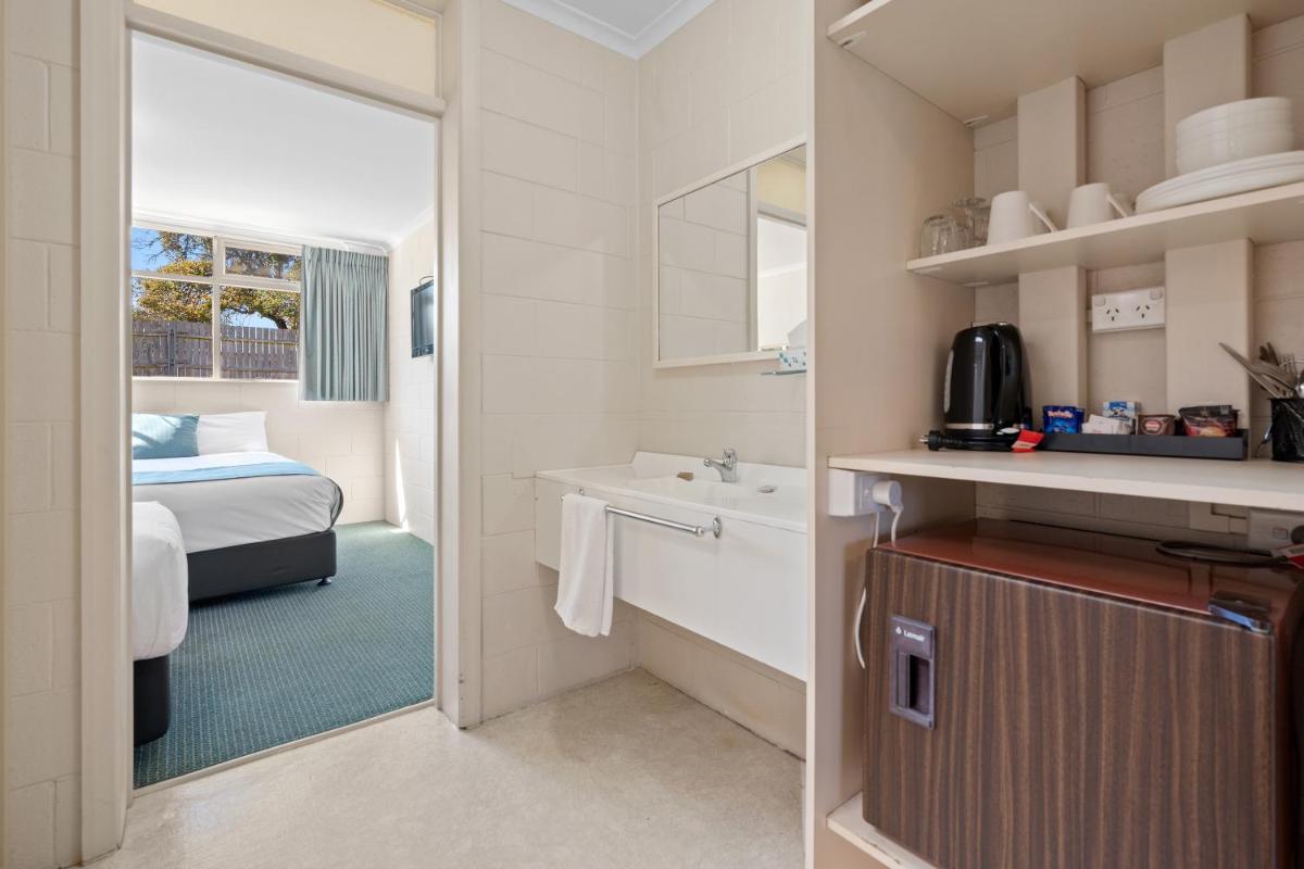 Comfort Inn Devonport - Housity