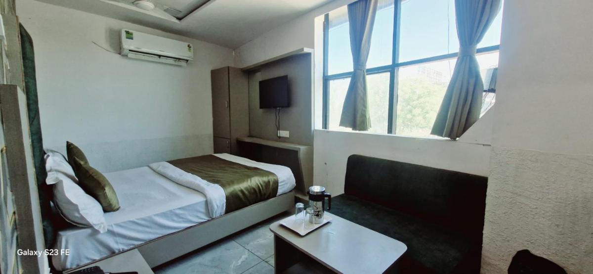 HOTEL KINGDOM - Housity