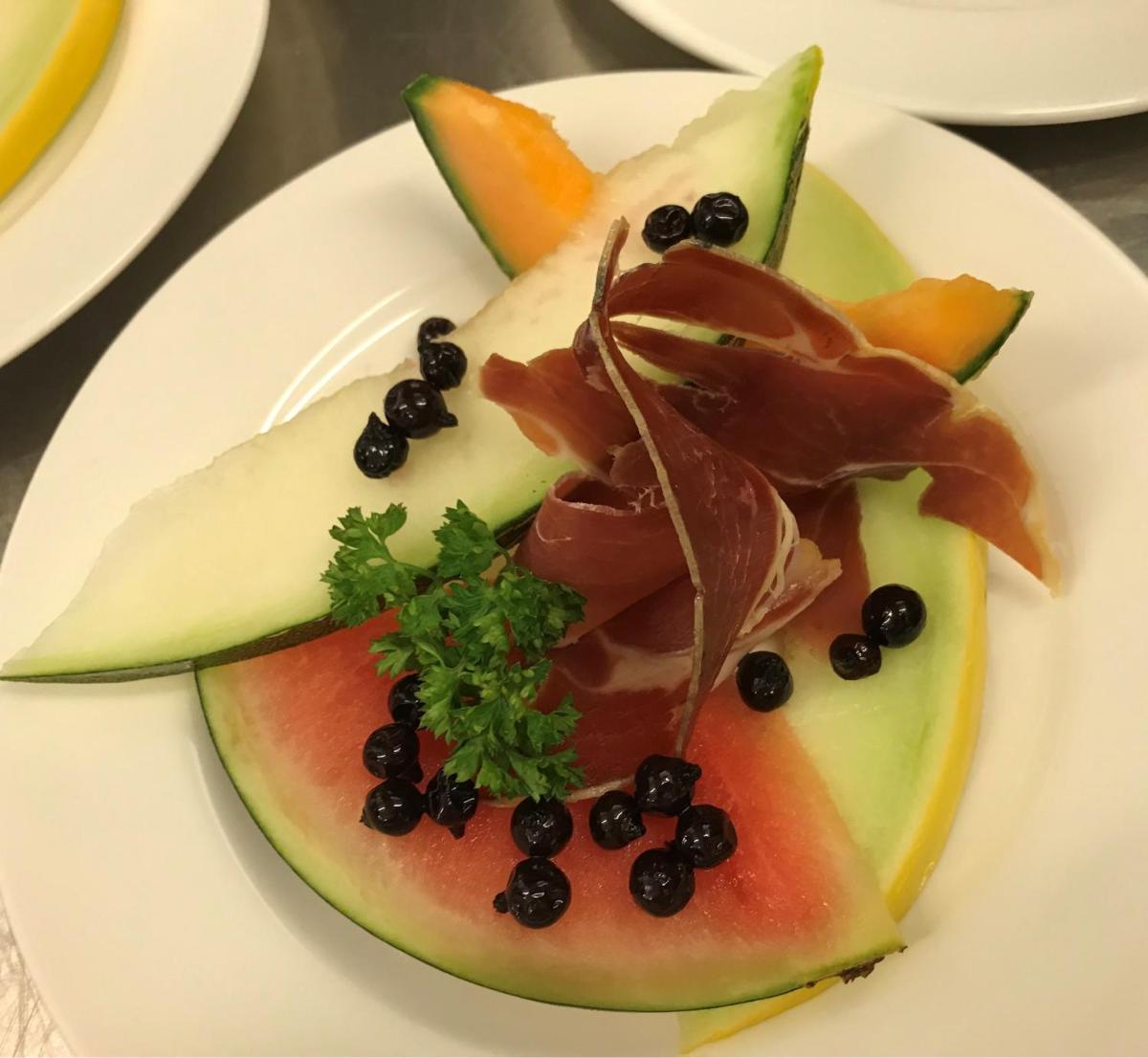 Nourriture dans l'hôtel ou à proximité