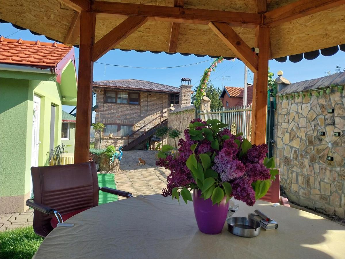 R&H apartmani - Housity