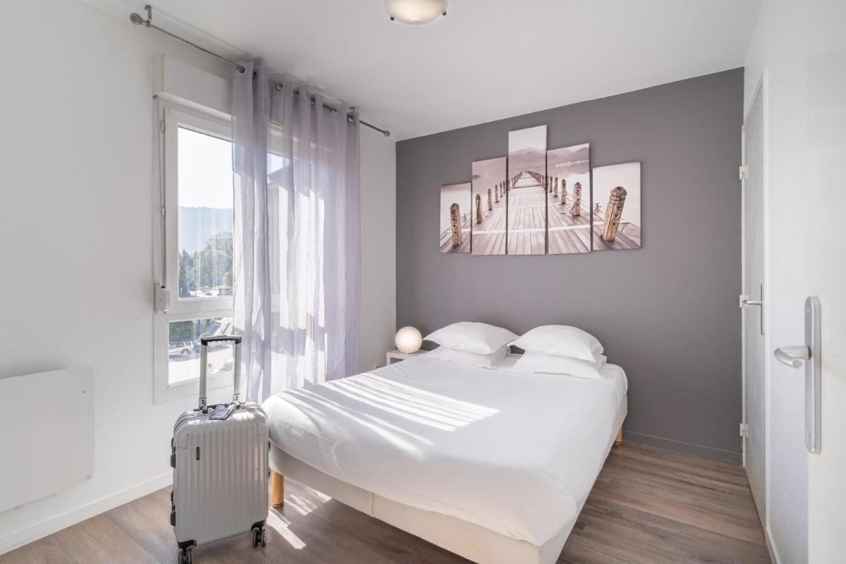 Séjours & Affaires Annecy Le Pont Neuf - Housity