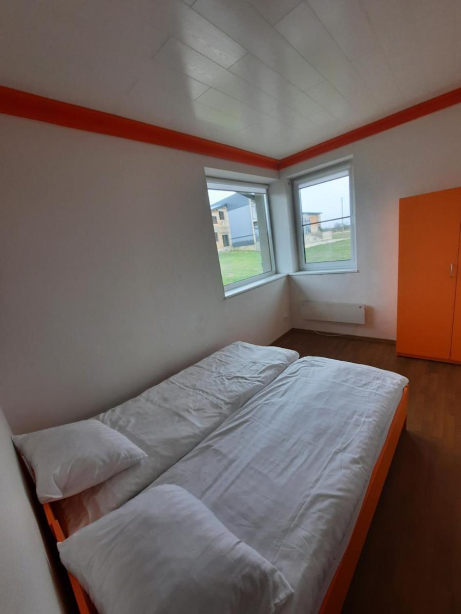 Vitkų sodyba - Housity
