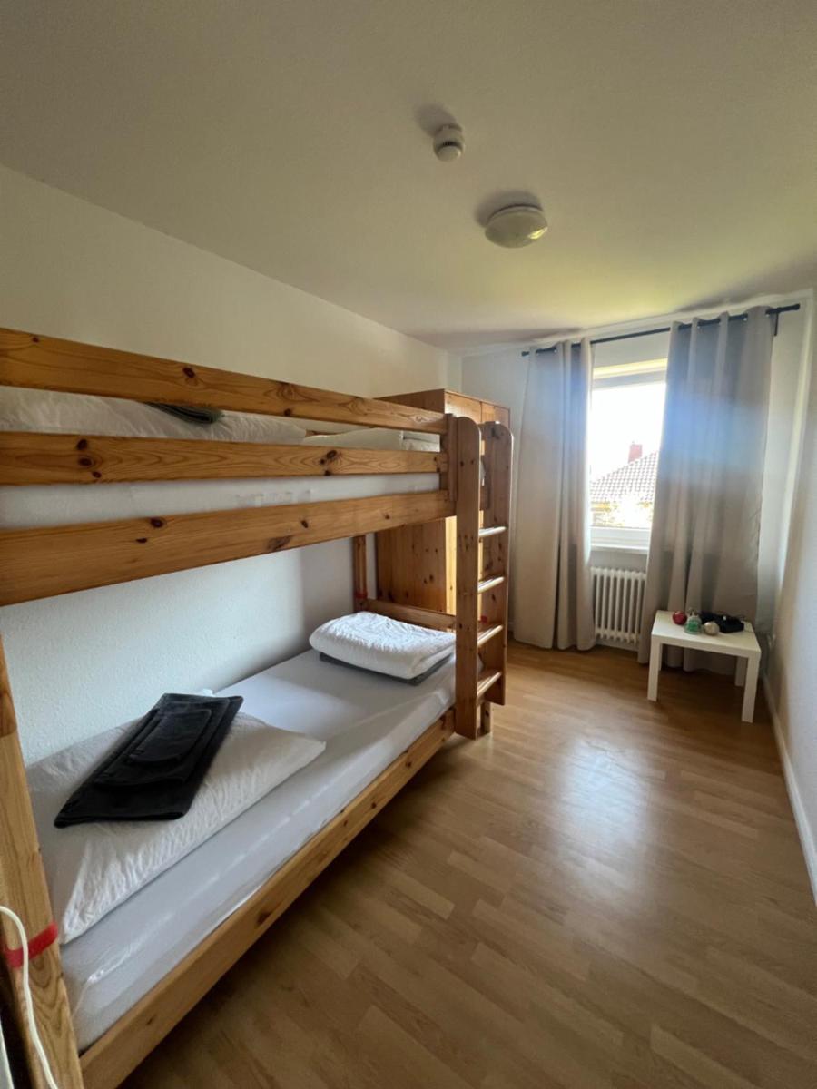 Geräumige Gästewohnung Andi im Herzen von Rastede - Küche - WLAN - Stellplatz - Housity
