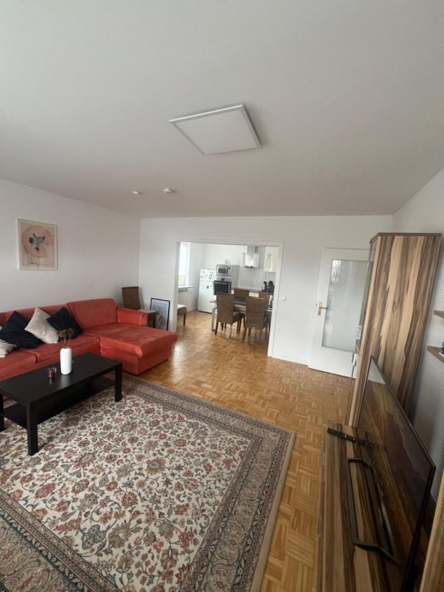 Geräumige Gästewohnung Andi im Herzen von Rastede - Küche - WLAN - Stellplatz - Housity