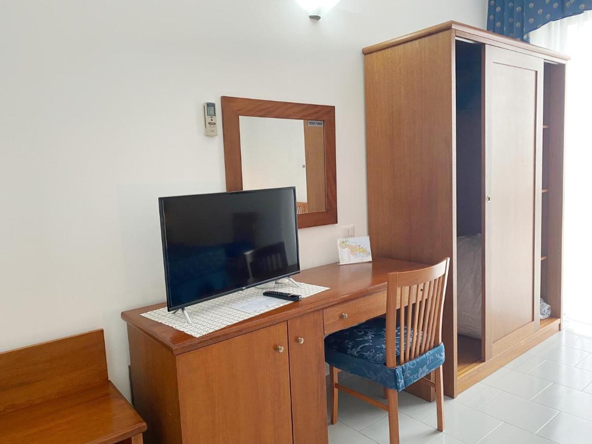 Hotel Villaggio Aurora - Housity