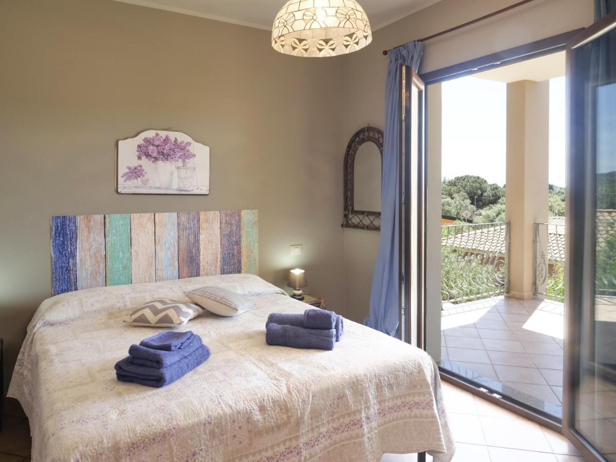 B&B I Colori di Chia - Housity