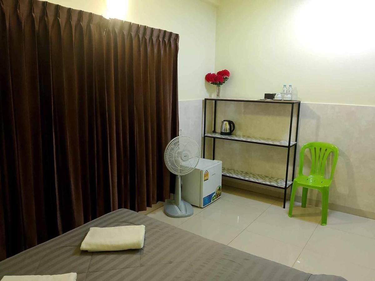 Route 76 Guest House - Housity