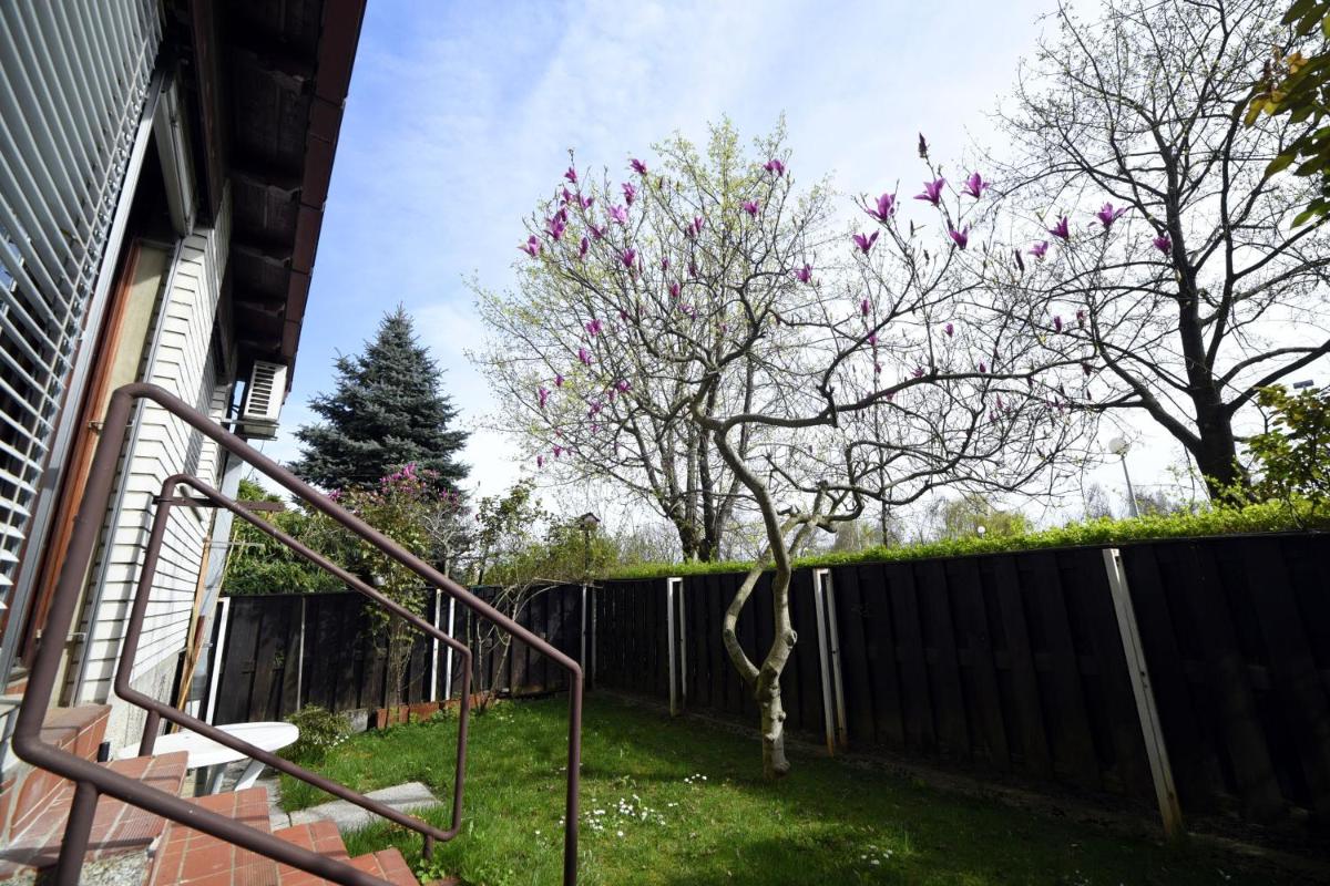 Garden Apartment - Housity