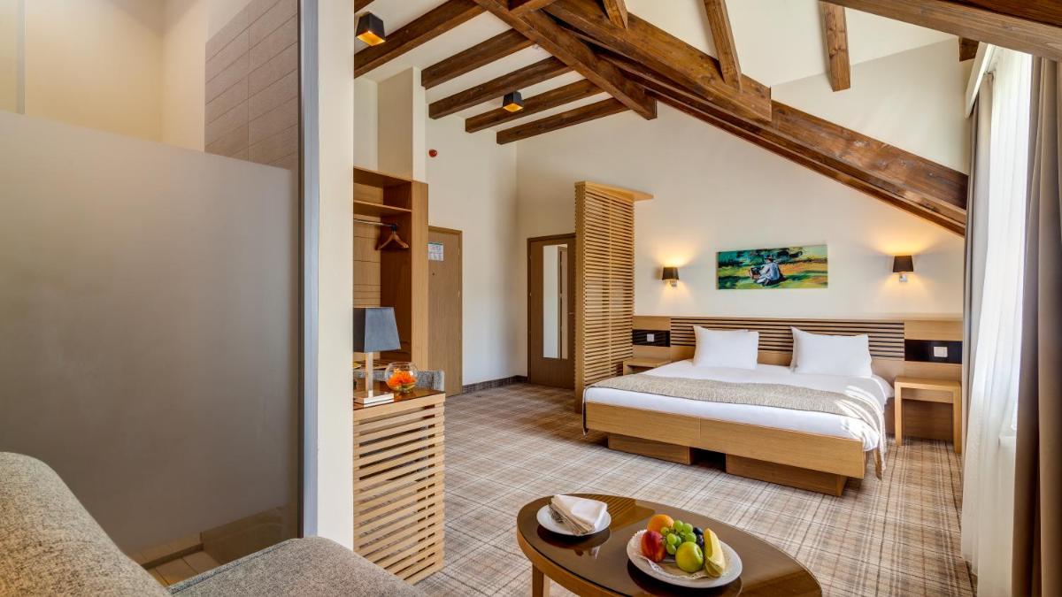 Ana Hotels Sport Poiana Brasov - Housity