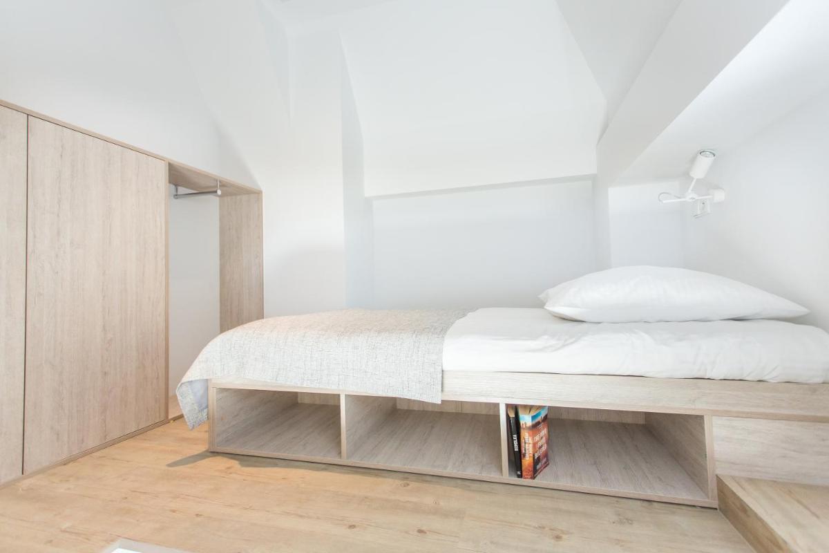 Studio Kampus Garnizon - Housity