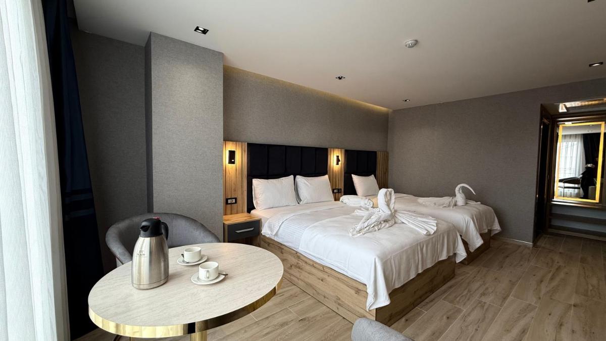 Karaca Hotel Van - Housity
