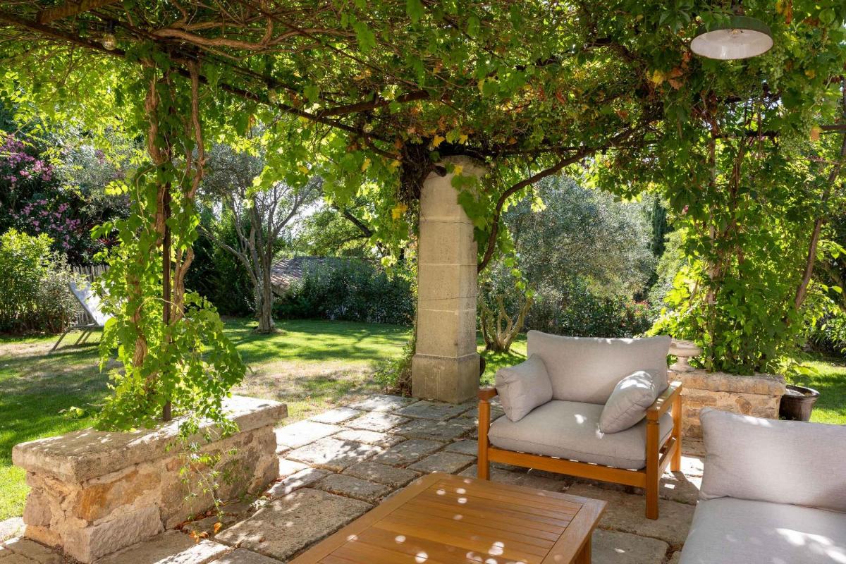 Jardin de l'établissement Hôtel - Restaurant & Spa La Magdeleine - Mathias Dandine