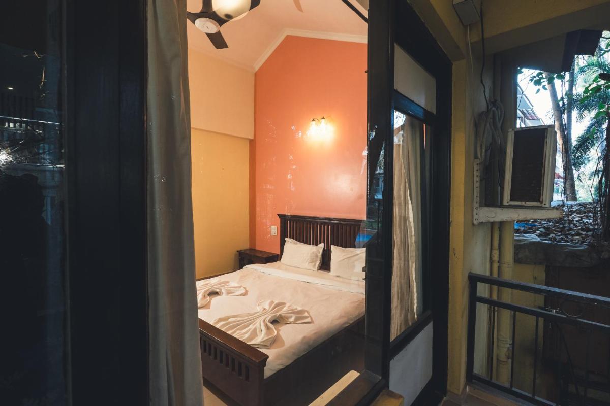 VILLA M - LAGOON 4 Calangute 3BHK Pool Facing, Breakfast Included - Housity