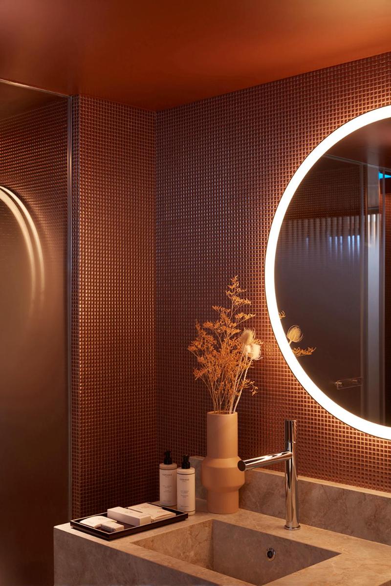 Salle de bains dans l'établissement SO/ Paris Hotel