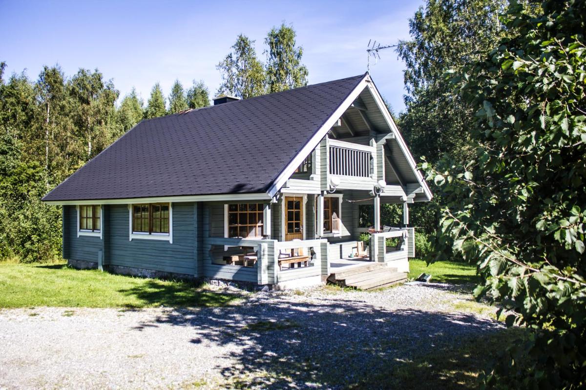 Naapurivaaran Lomakeskus - Housity