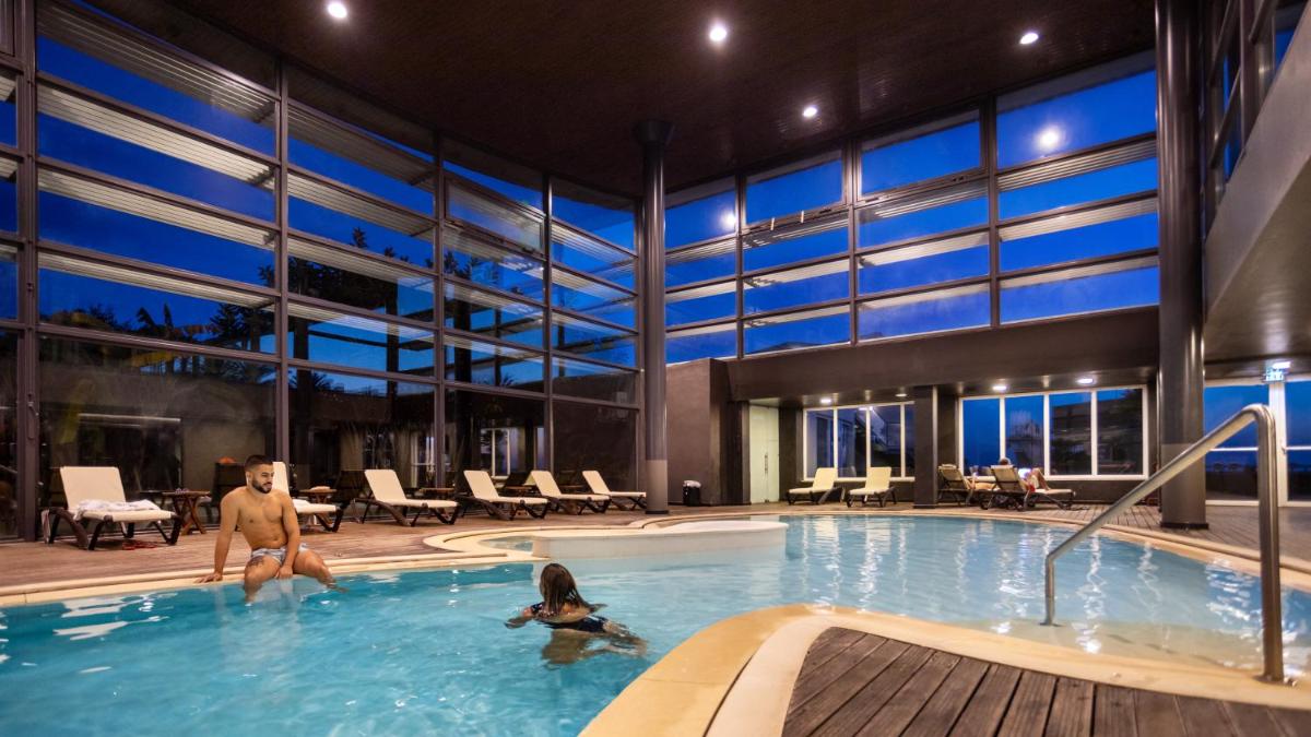 A piscina em ou perto de Pestana Alvor Praia Premium Beach & Golf Resort