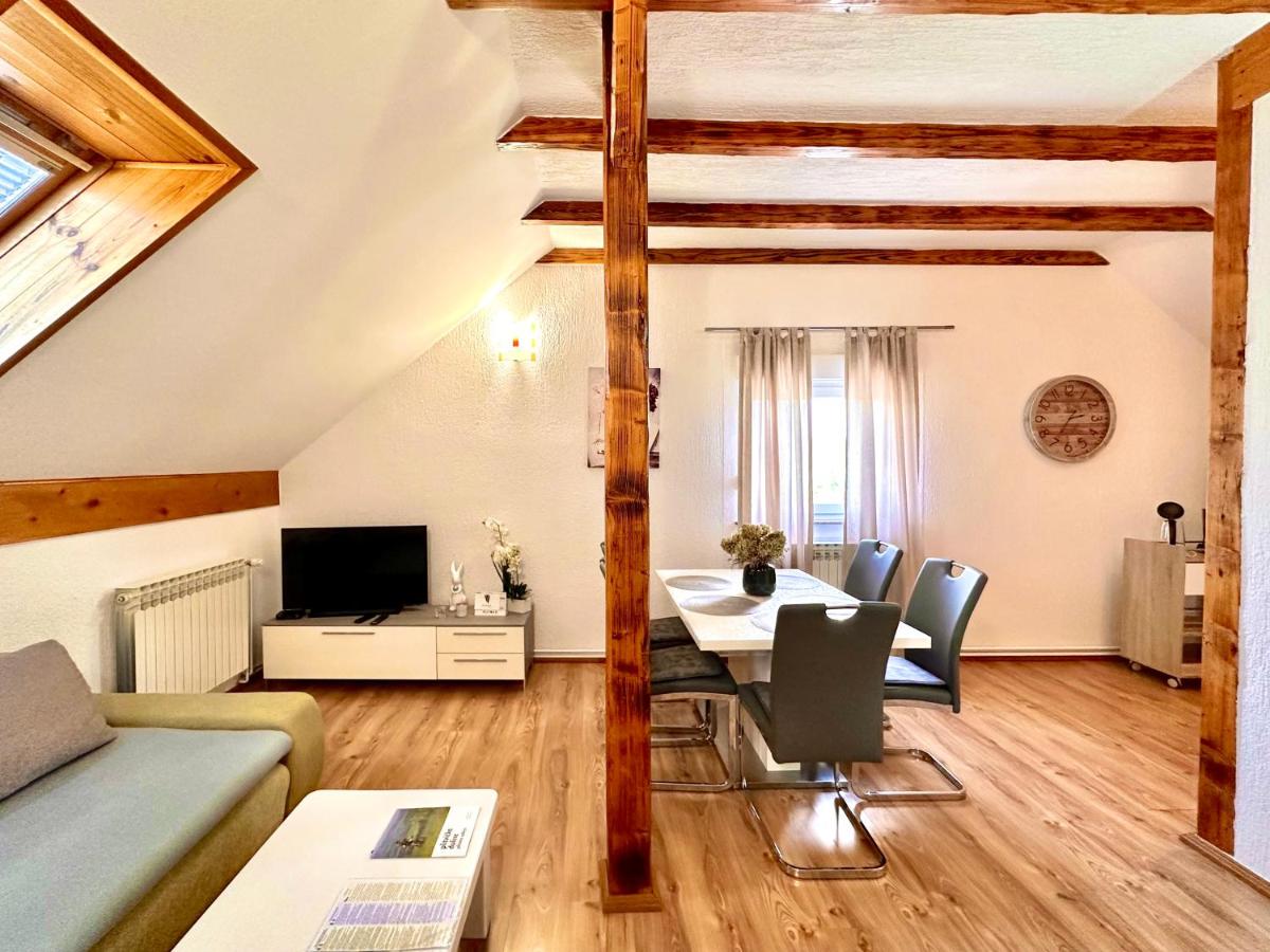 Apartments Sanja - Housity