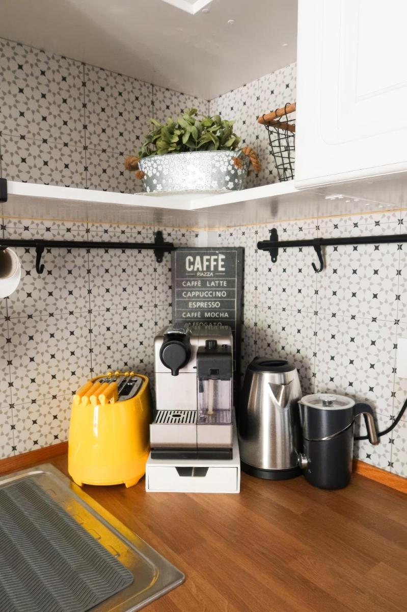 B&B 100 Scatole di Sogni - Colazione Magica - Scegli, Assapora, Gusta! - Housity