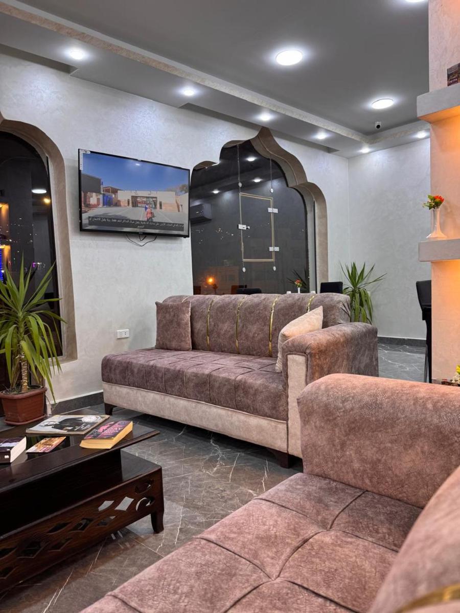 Petra Rocks Hotel - Housity