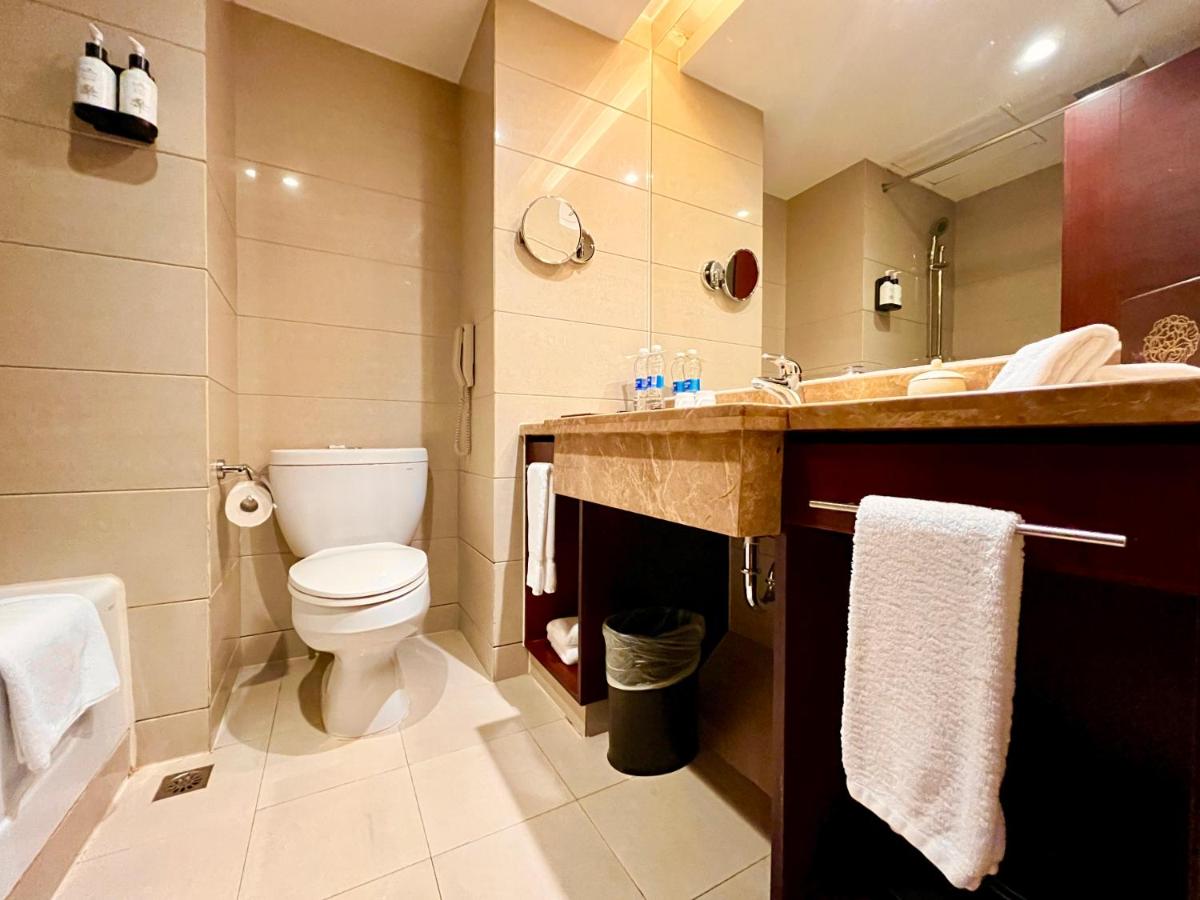 Ningbo Portman Plaza Hotel - Housity