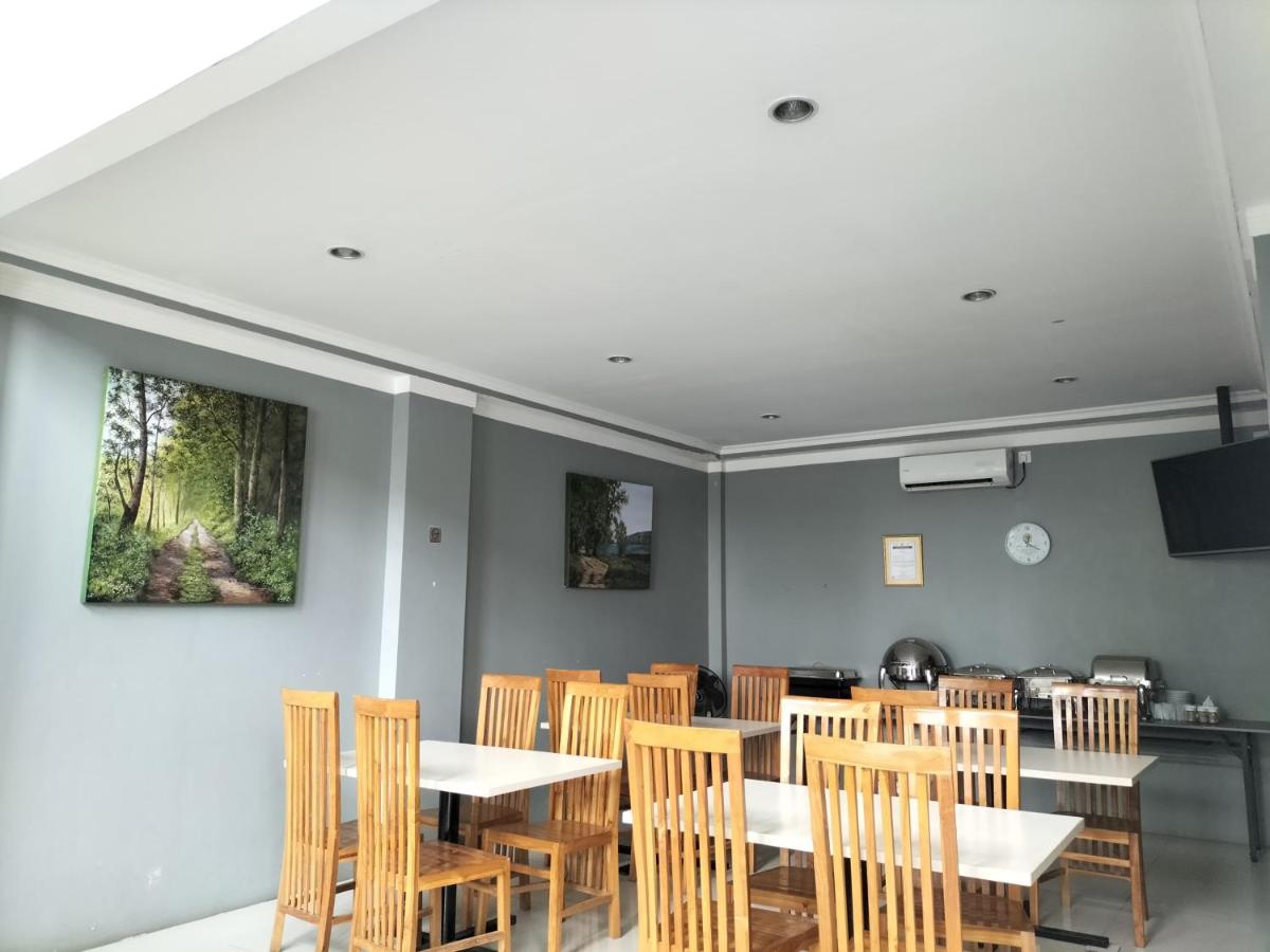 Omnea Hotel - Syariah - Housity