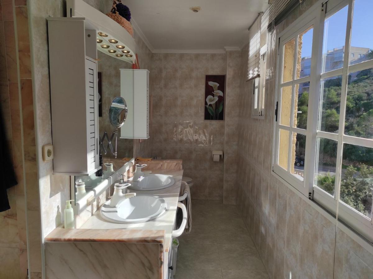 Terrace & Sea Views in Cullera - Housity