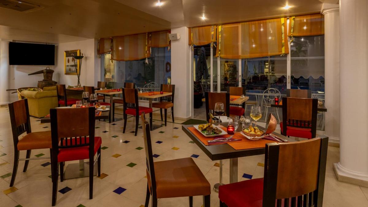 Bebidas em Hotel do Cerro
