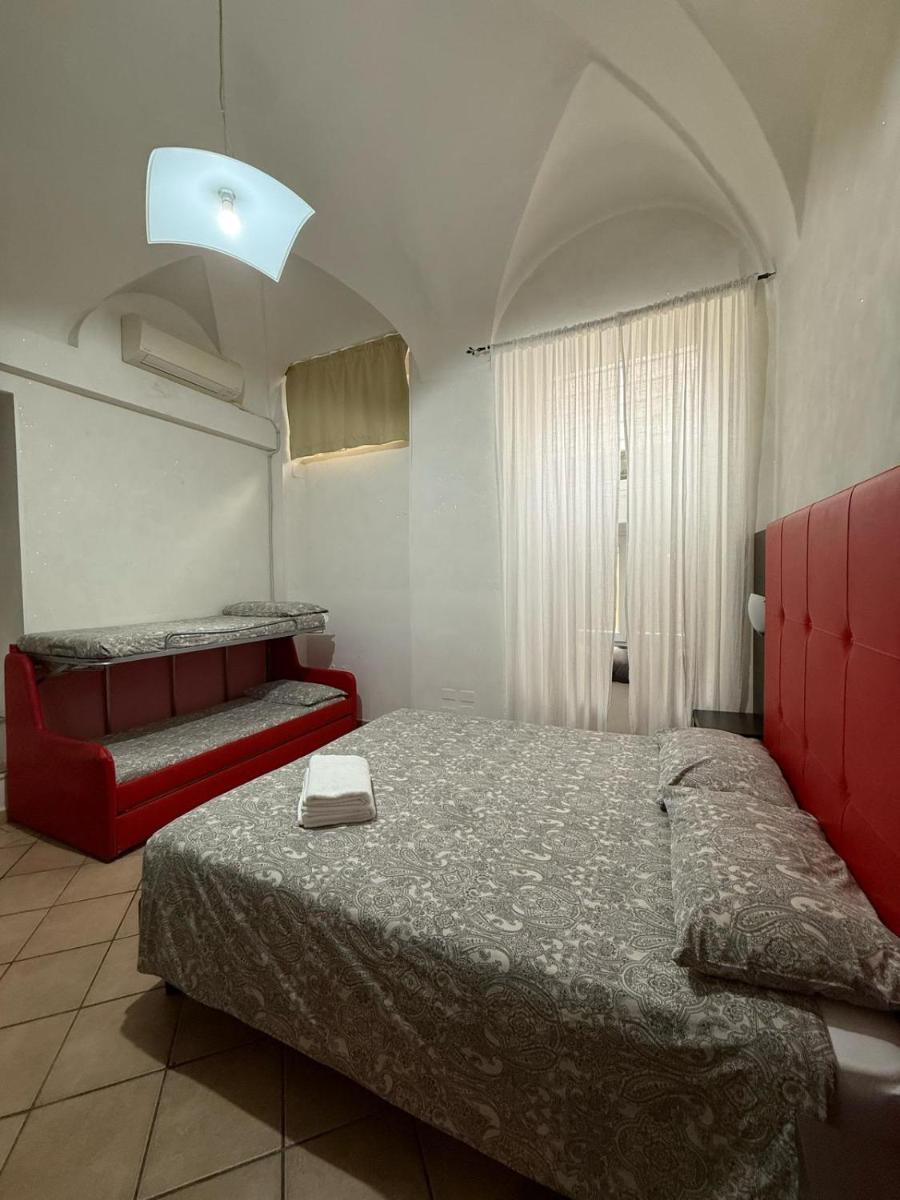 Sakura Inn Sanremo - Housity