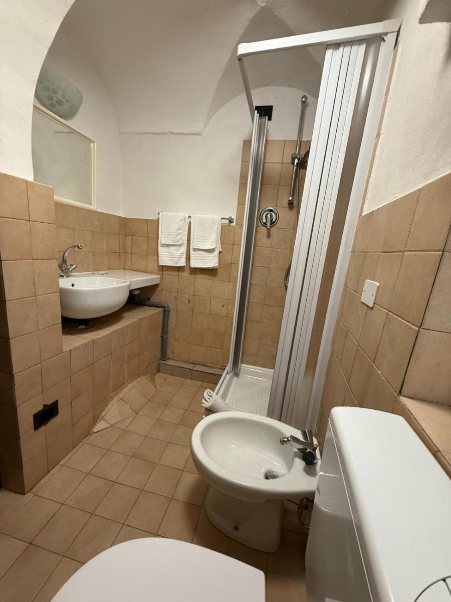 Sakura Inn Sanremo - Housity