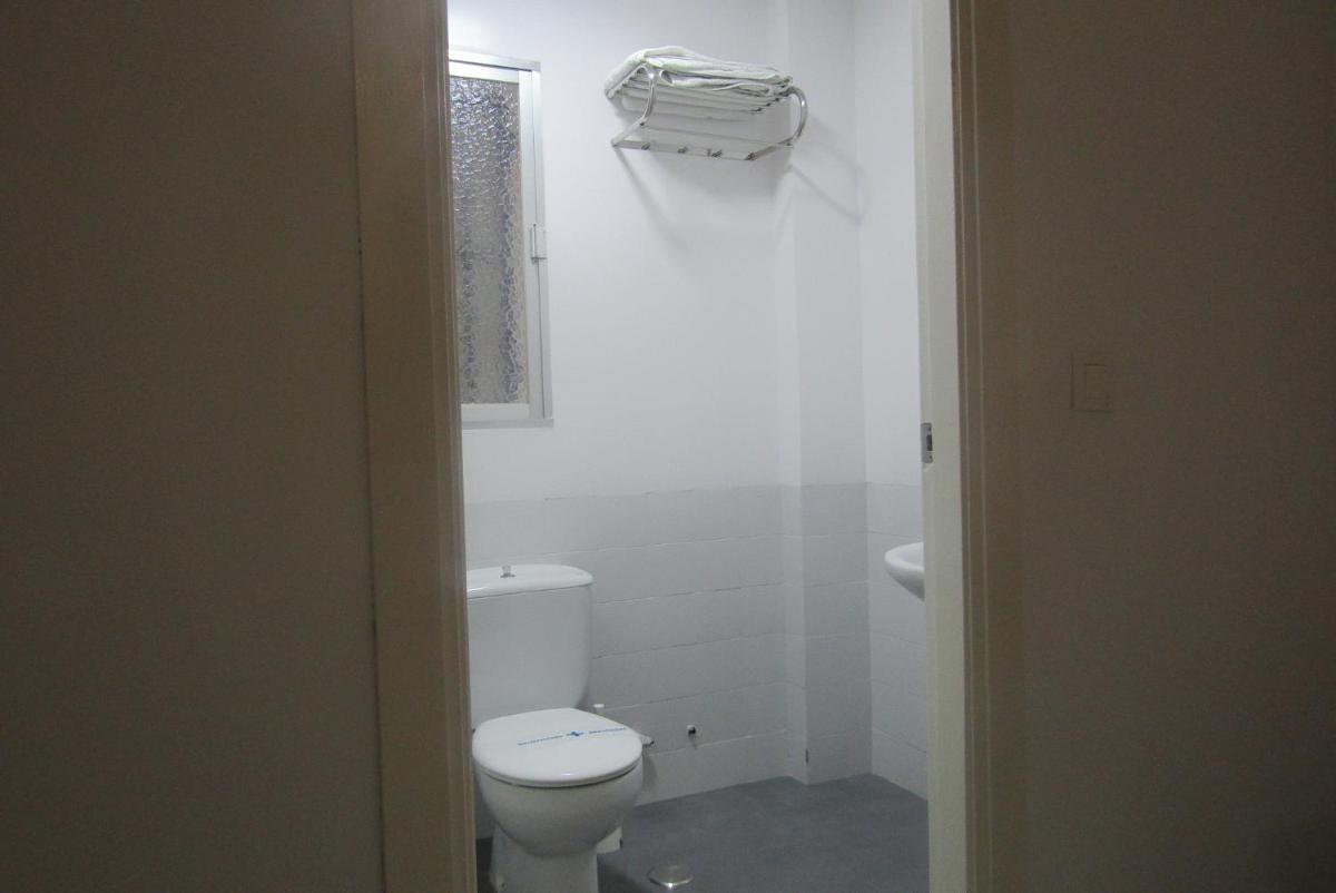 Hostal Andalucia - Housity