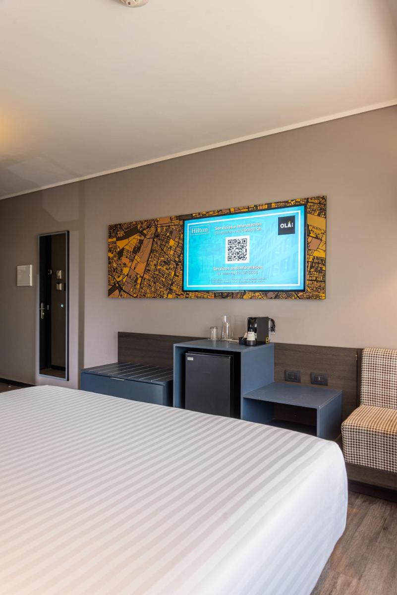 Ola Santiago Providencia, Tapestry Collection by Hilton - Hizvo