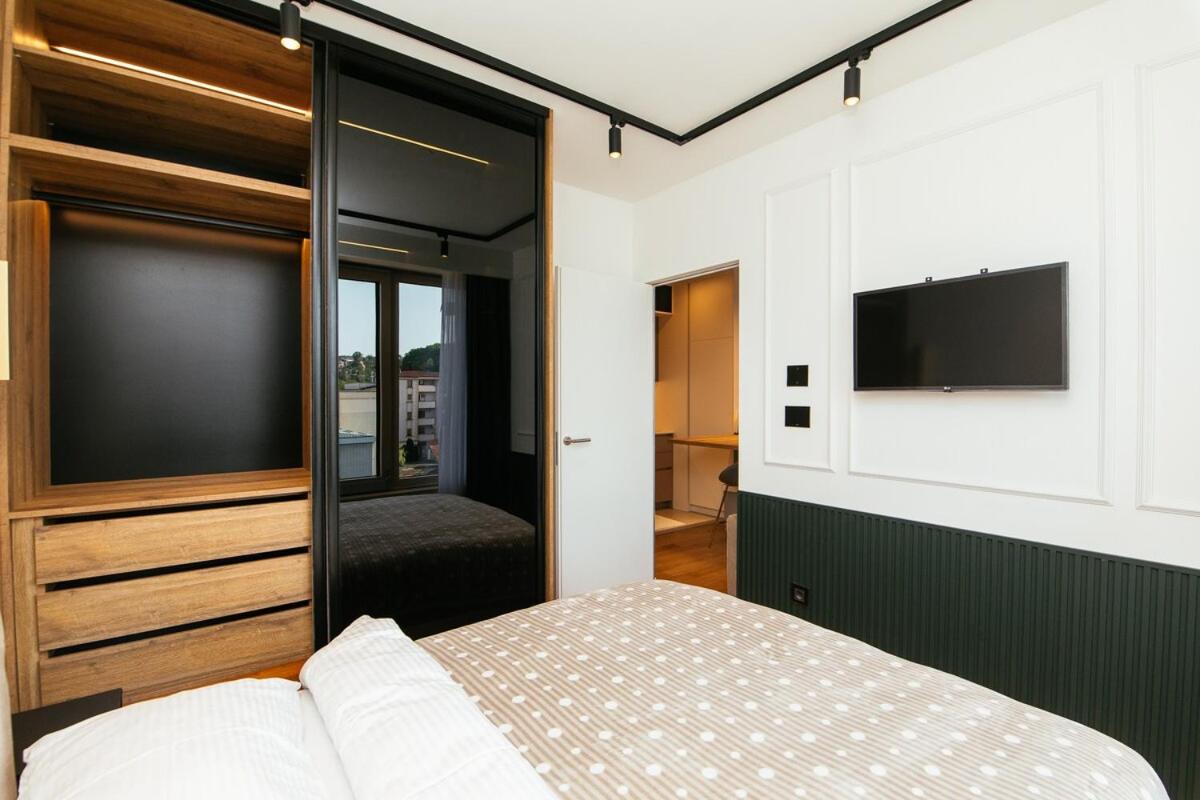 Luxury Apartment - Housity