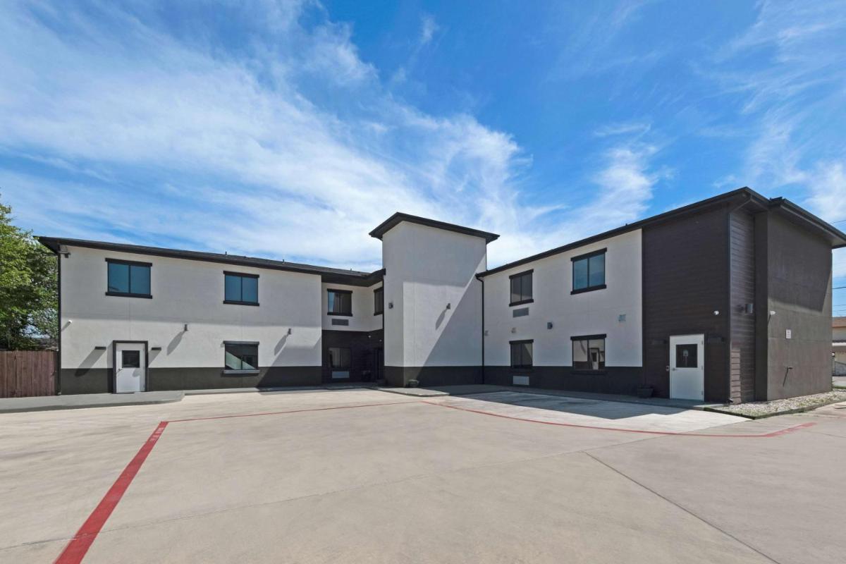 Americas Best Value Inn San Antonio Downtown Riverwalk - Housity