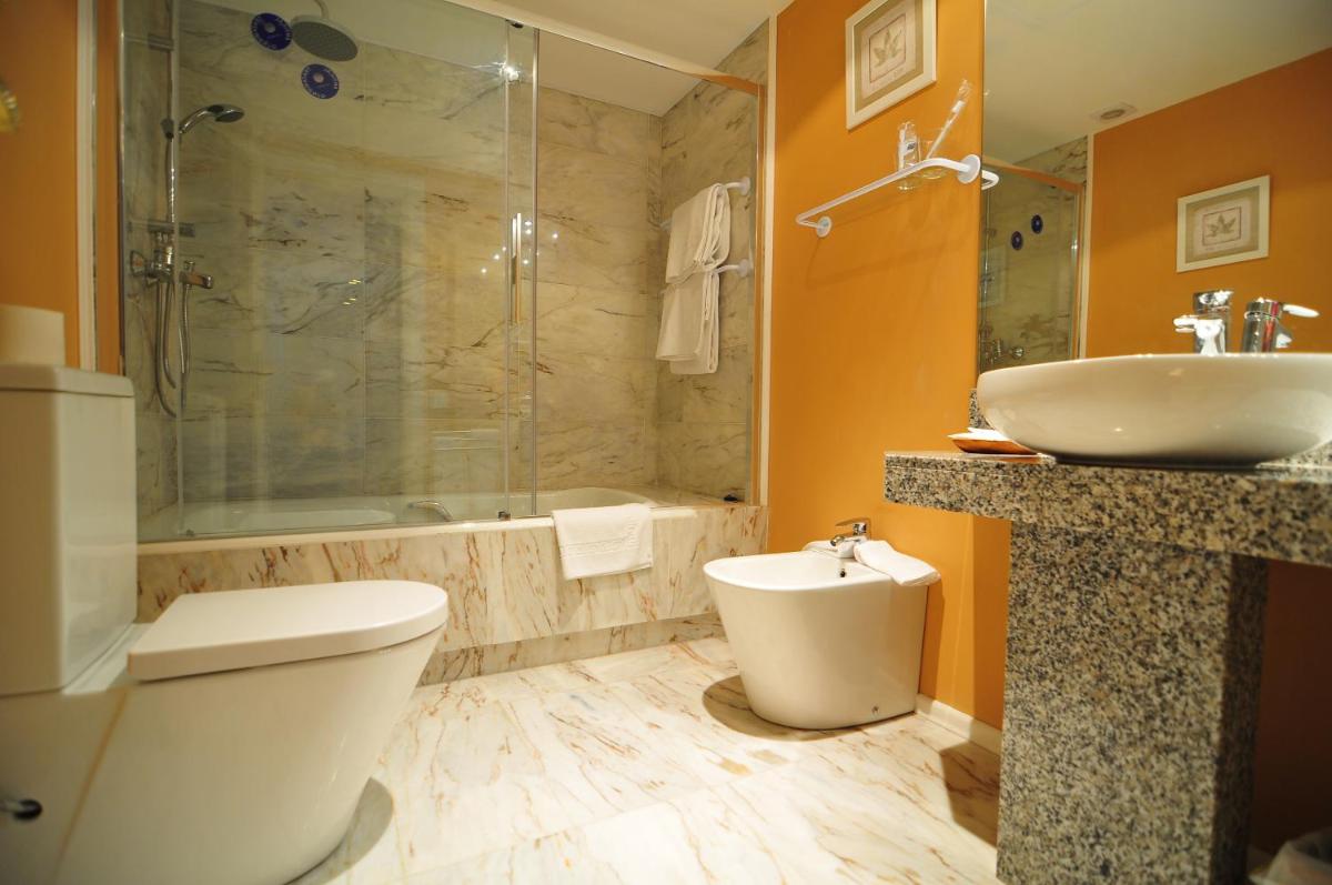 Hotel Boutique Casona del Boticario - Housity