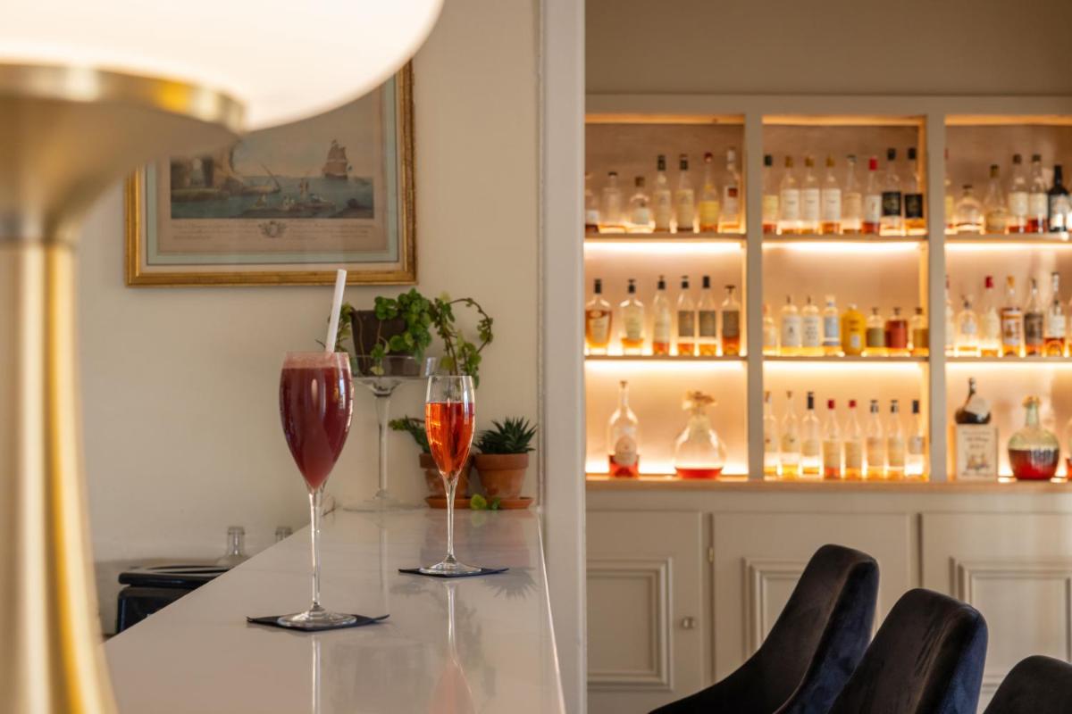 Boissons dans l'établissement Logis Hôtel Restaurant Château Bellevue