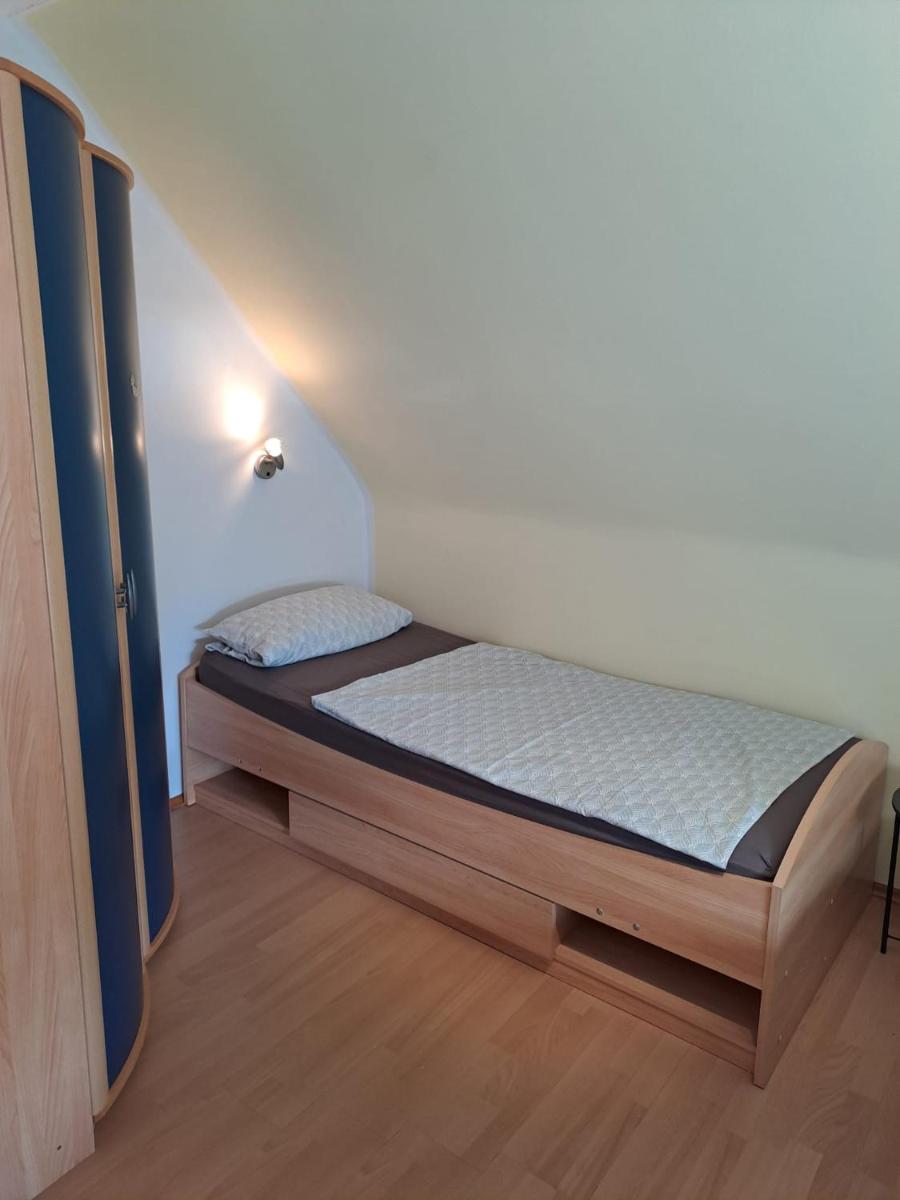Ferienwohnung Rosenthal - Housity