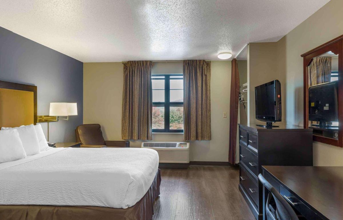 Extended Stay America Suites - Hartford - Meriden - Housity