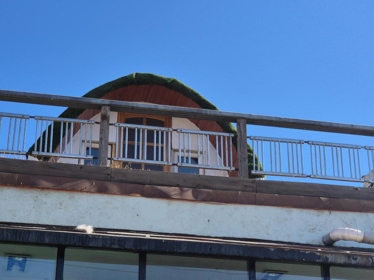 Gana's Guest House and Tours - Housity