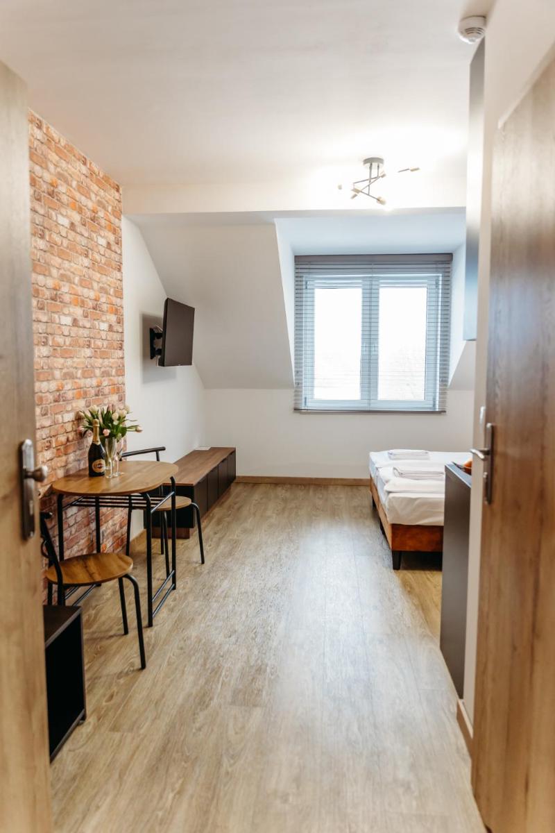 Aparts & Hotel Garbarska - Housity