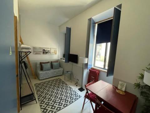 Fisherman Blues - Housity
